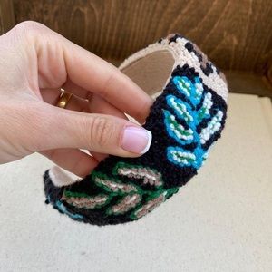 NWT- Nilly's Handmade Punch Safari Headband